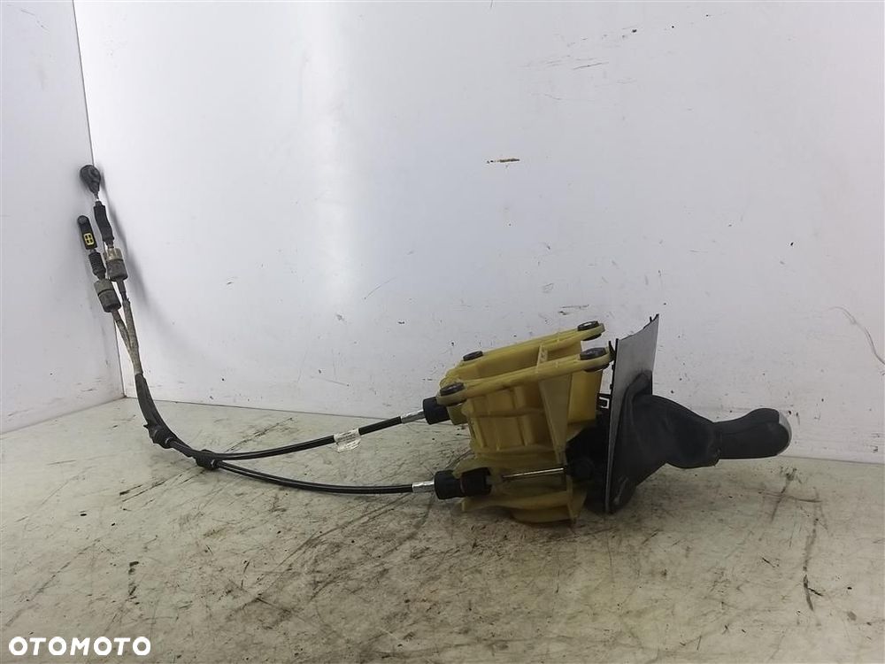 Mechanizm zmiany biegów lewarek Ford C-MAX I 2003-2010 1,6 DIESEL 5 BIEGÓW - 1