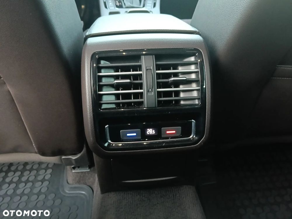 Volkswagen Passat 1.8 TSI BMT Highline DSG - 14