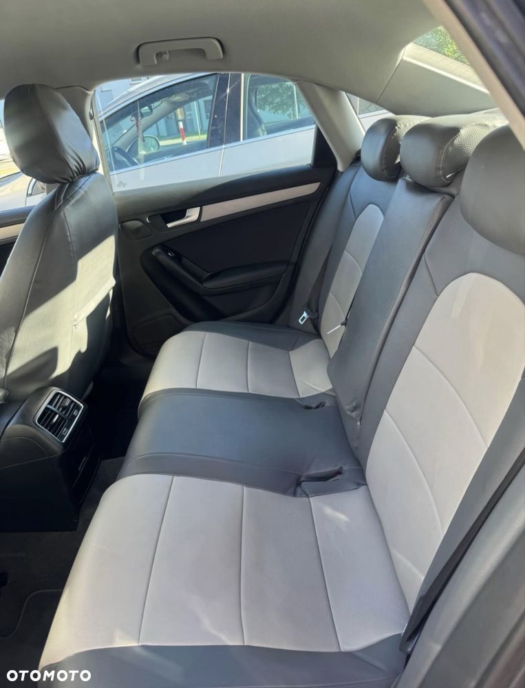 Audi A4 Avant - 4