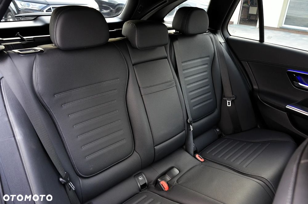 Mercedes-Benz Klasa C 220 d 9G-TRONIC AMG Line - 27