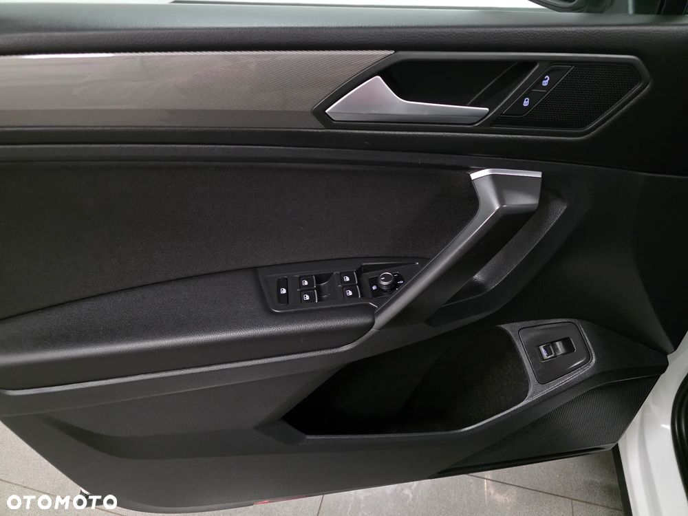 Volkswagen Tiguan Allspace - 23