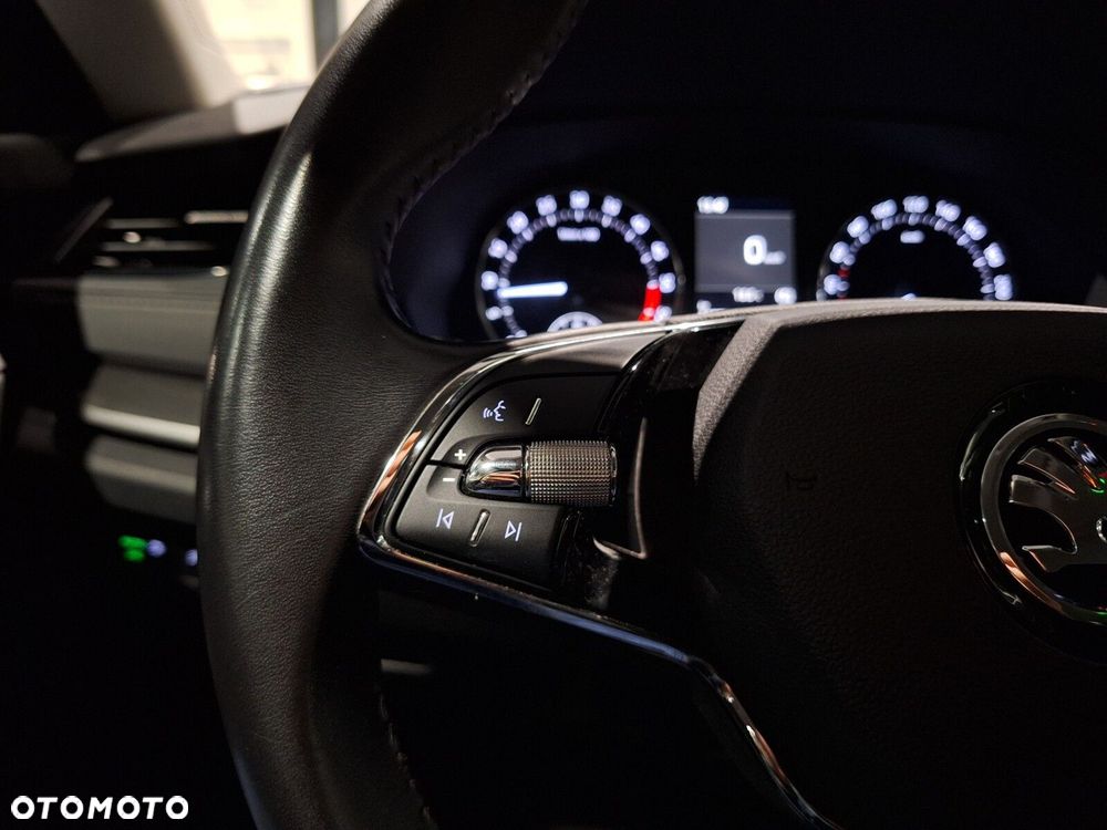 Skoda Octavia 2.0 TDI Ambition - 24