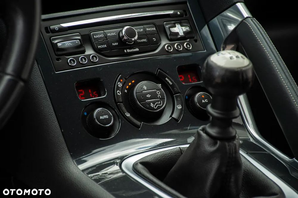 Peugeot 3008 PureTech 130 Style - 31