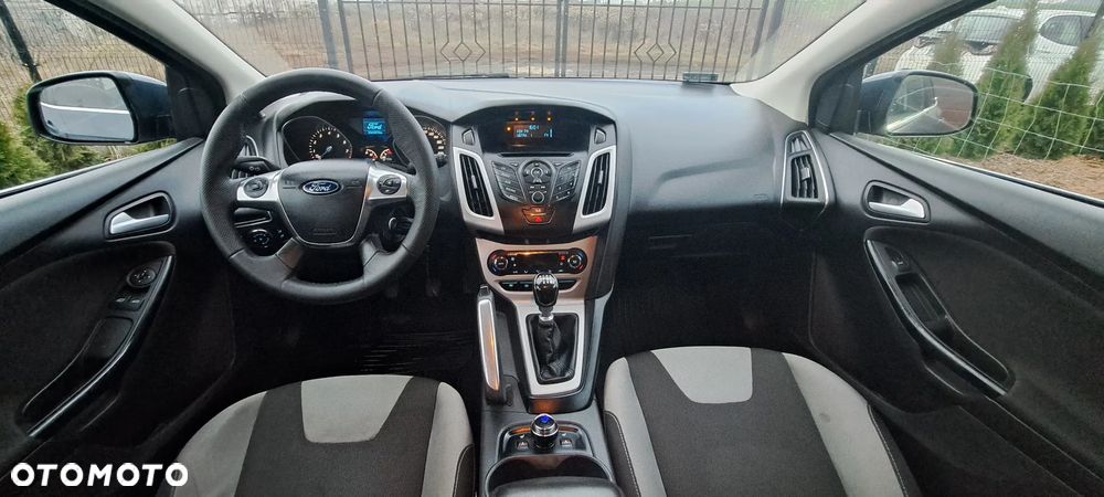 Ford Focus 1.6 EcoBoost Edition - 14