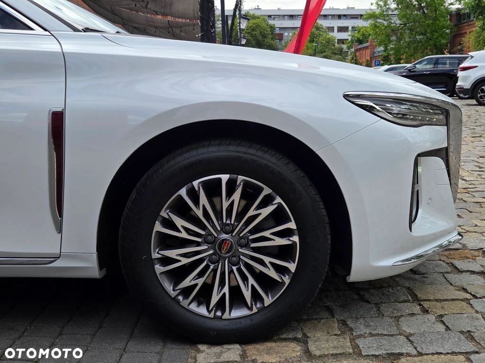 Hongqi H5 2.0T Comfort - 7