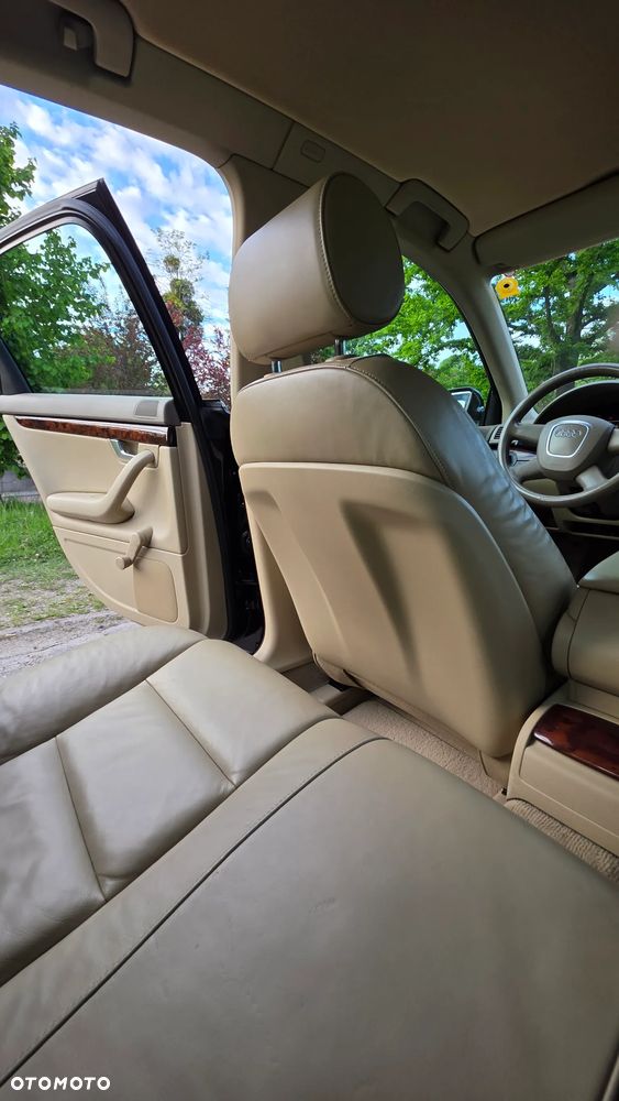 Audi A4 Limousine - 29