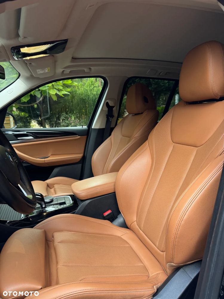 BMW X3 xDrive30e - 16