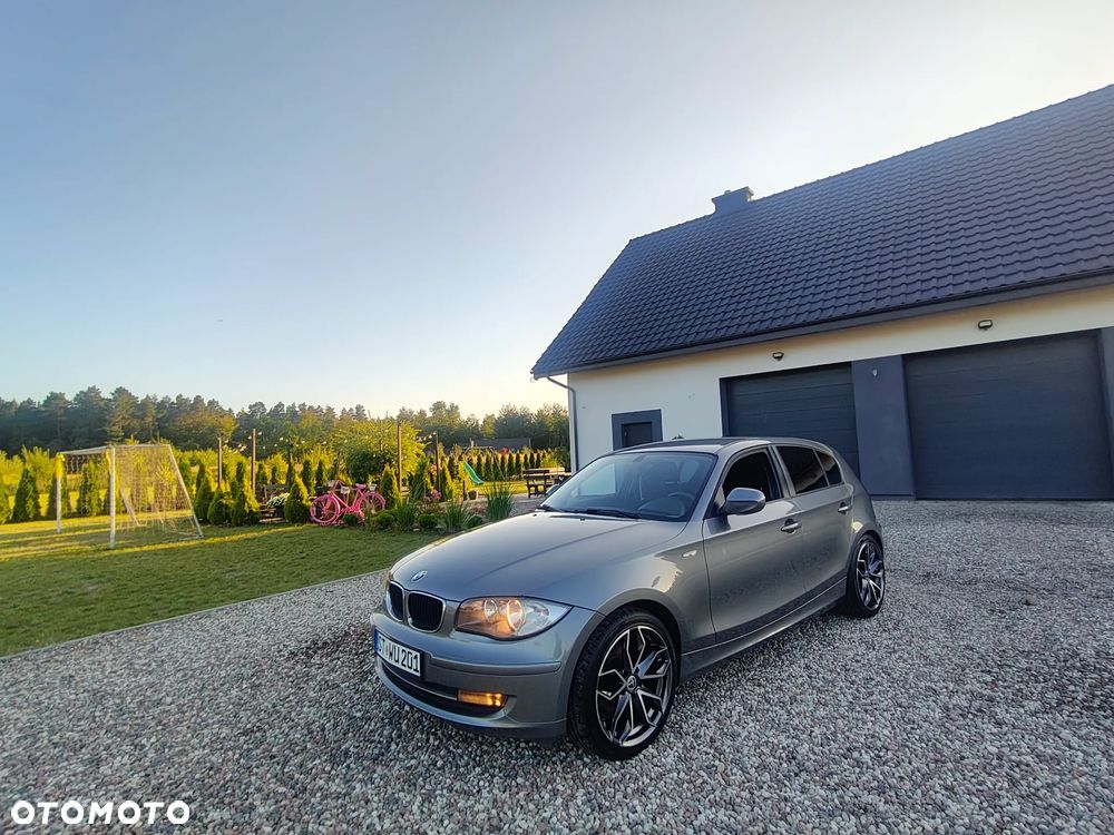 BMW Seria 1 - 25