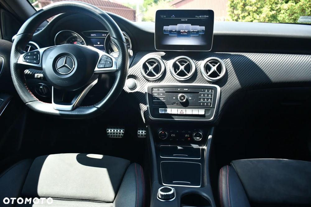 Mercedes-Benz Klasa A 200 7G-DCT AMG Line - 27
