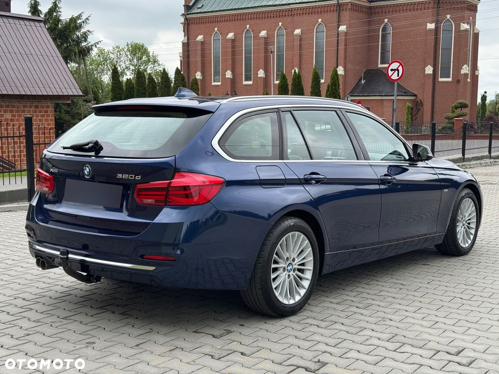 BMW Seria 3 320d Touring xDrive Luxury Line - 12