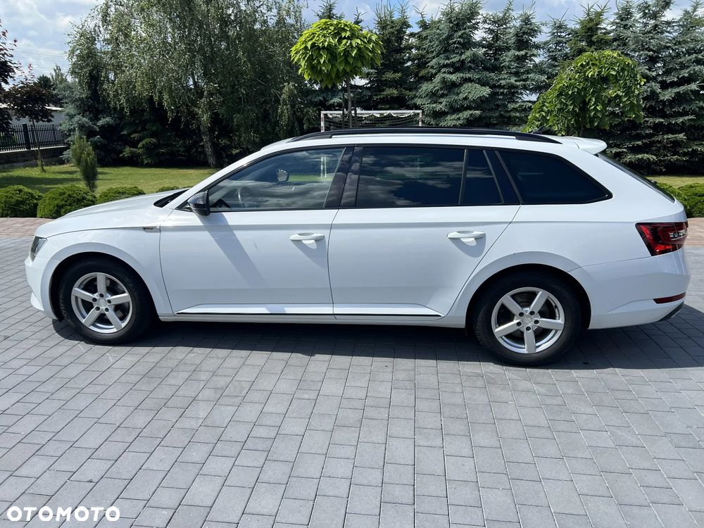 Skoda Superb 2.0 TDI 4x4 Sportline DSG - 5