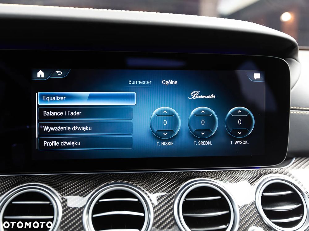 Mercedes-Benz Klasa E AMG 63 S 4-Matic+ - 39