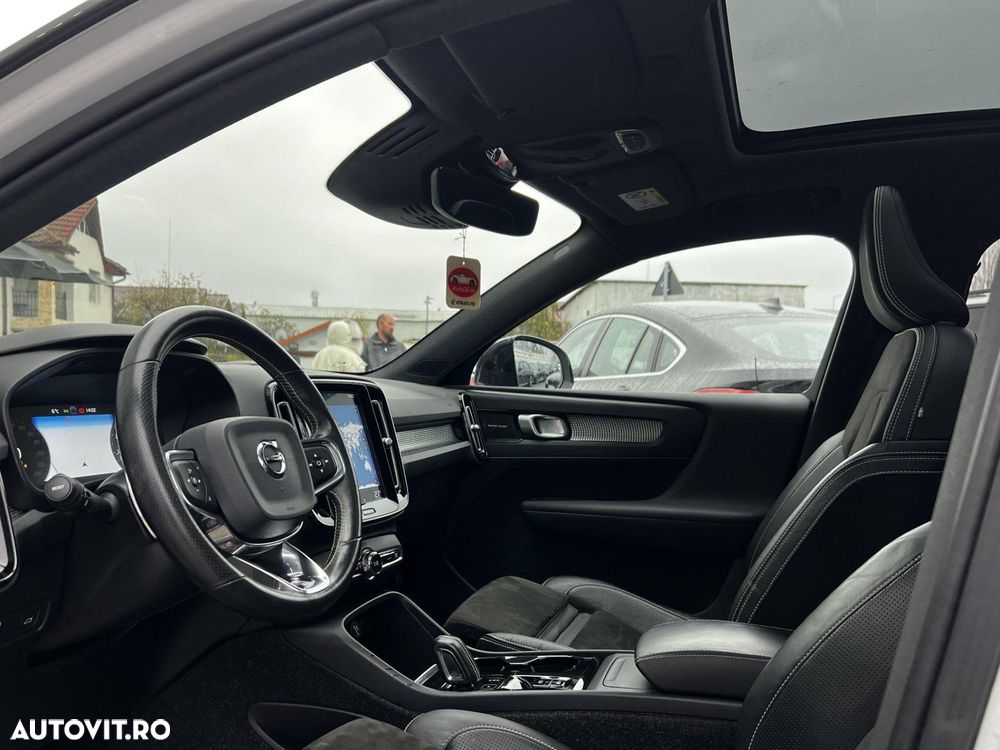 Volvo XC 40 - 5
