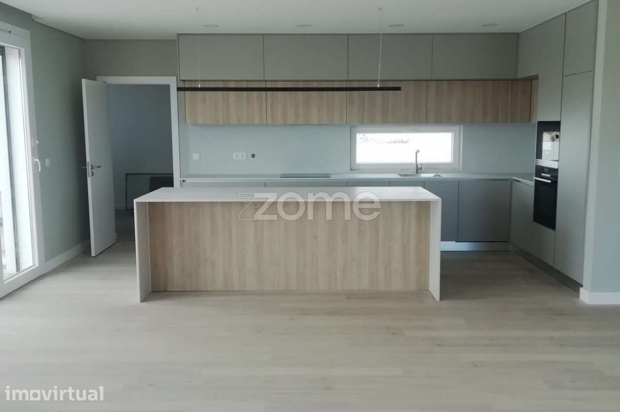 MORADIA ISOLADA TERREA T3 COM PISCINA, EM AZEITÃO - Grande imagem: 4/22