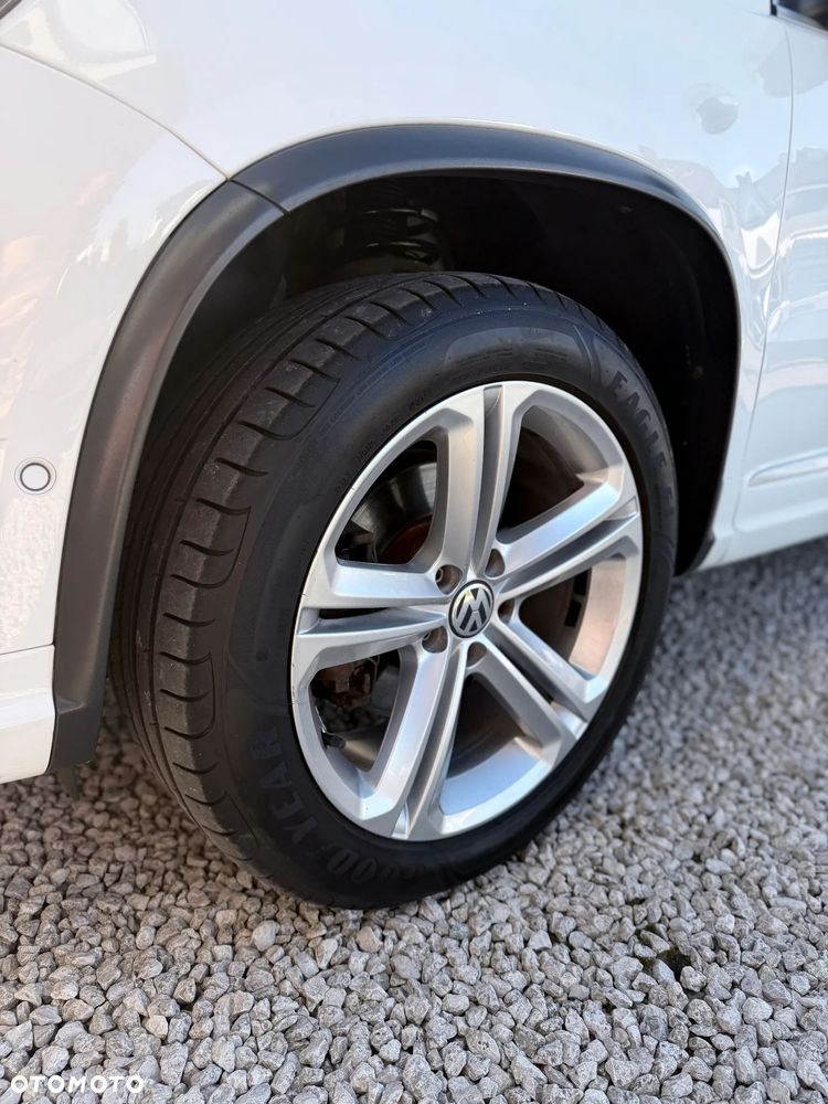 Volkswagen Tiguan 2.0 TDI 4Mot Sport&Style DSG - 9