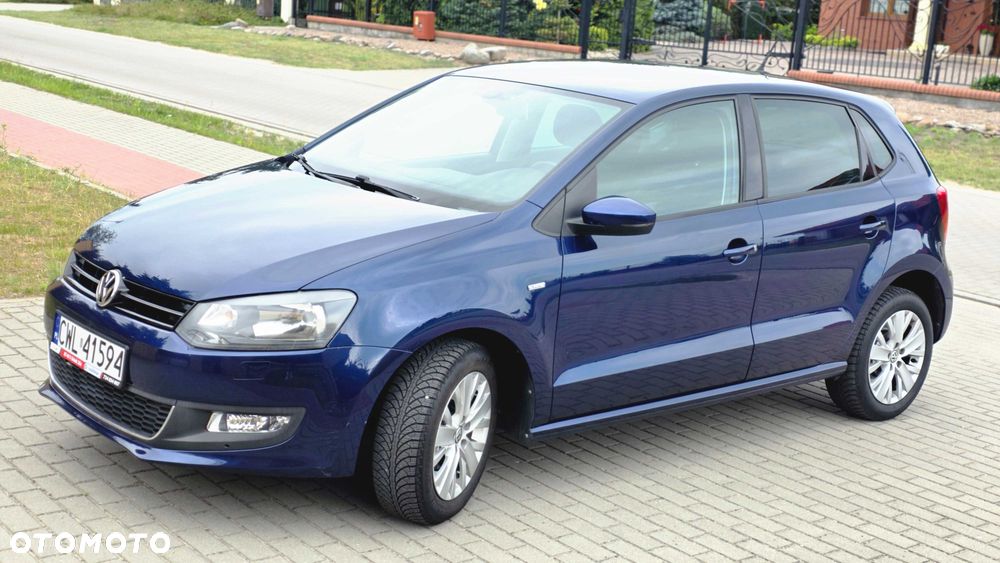 Volkswagen Polo - 2