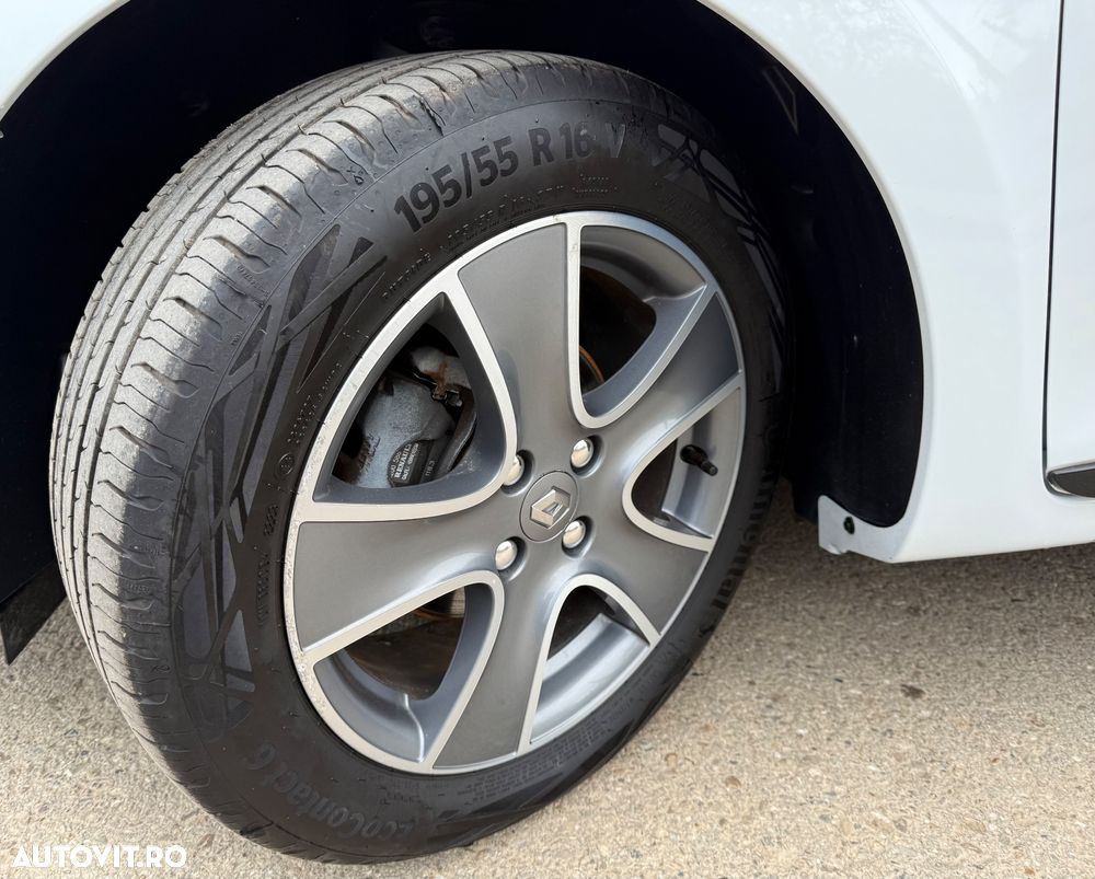 Renault Clio (Energy) dCi 90 Bose Edition - 20