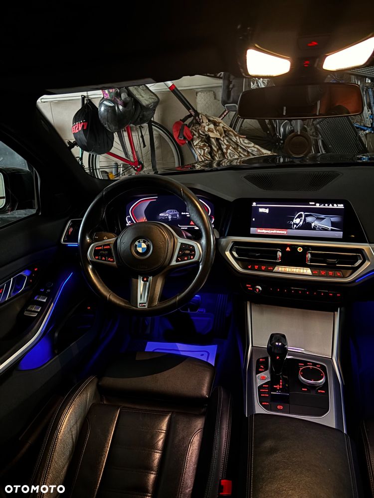 BMW Seria 3 330i xDrive M Sport sport - 13
