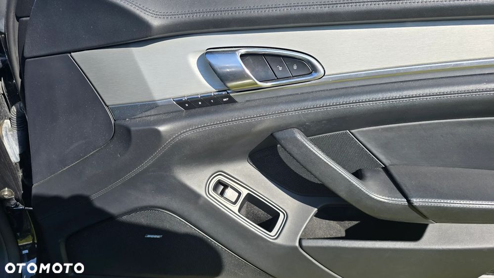 Porsche Panamera 4S Executive PDK - 31