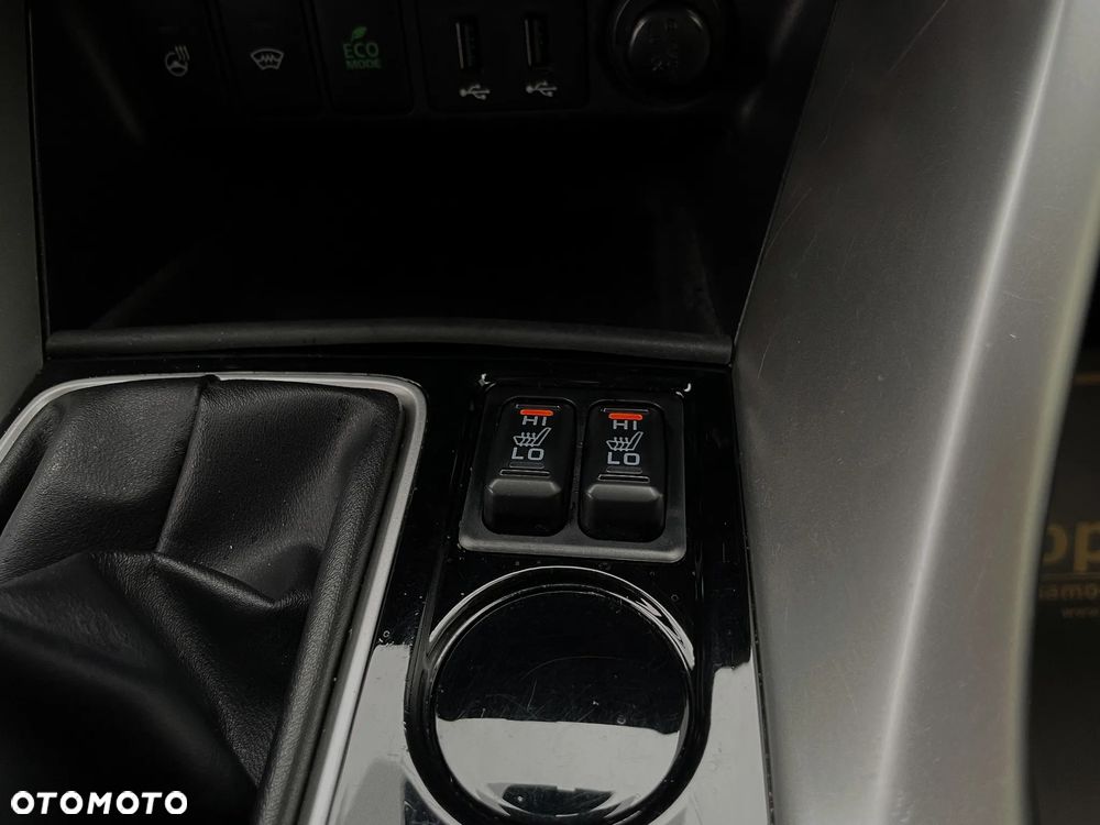 Mitsubishi Eclipse Cross 1.5 T Intense - 34