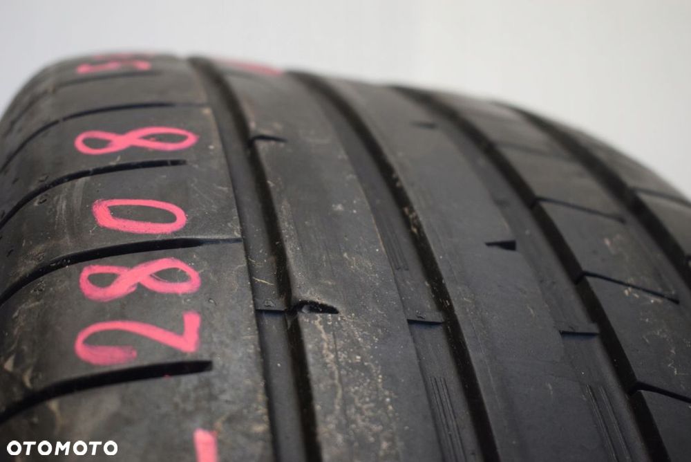 R18 255/55 Dunlop Sport Maxx RT2 pojedyncza - 2