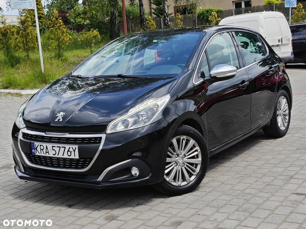 Peugeot 208 1.2 PureTech Style - 1