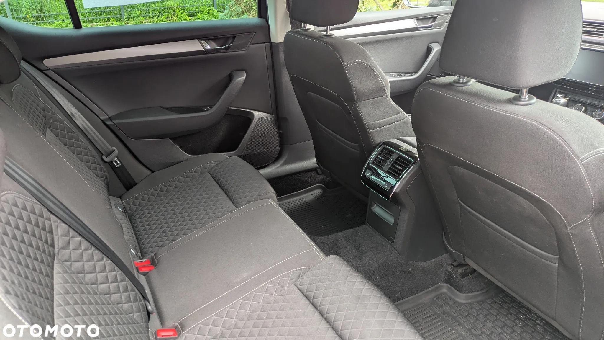 Skoda Superb 2.0 TSI Style DSG - 16