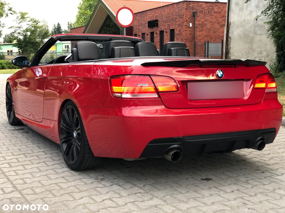 BMW Seria 3 330i Cabrio - 4