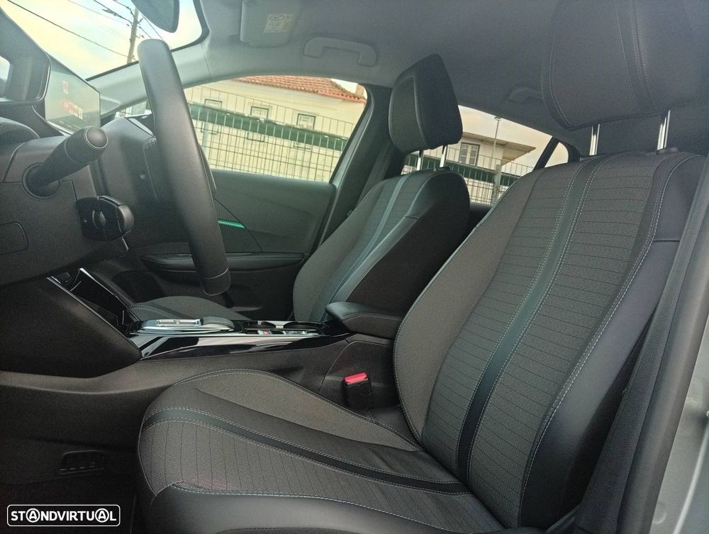 Peugeot e-208 50 kWh Allure Pack - 26