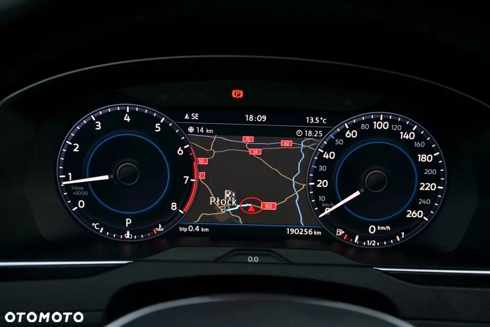 Volkswagen Passat Variant 1.8 TSI BMT Comfortline DSG - 32