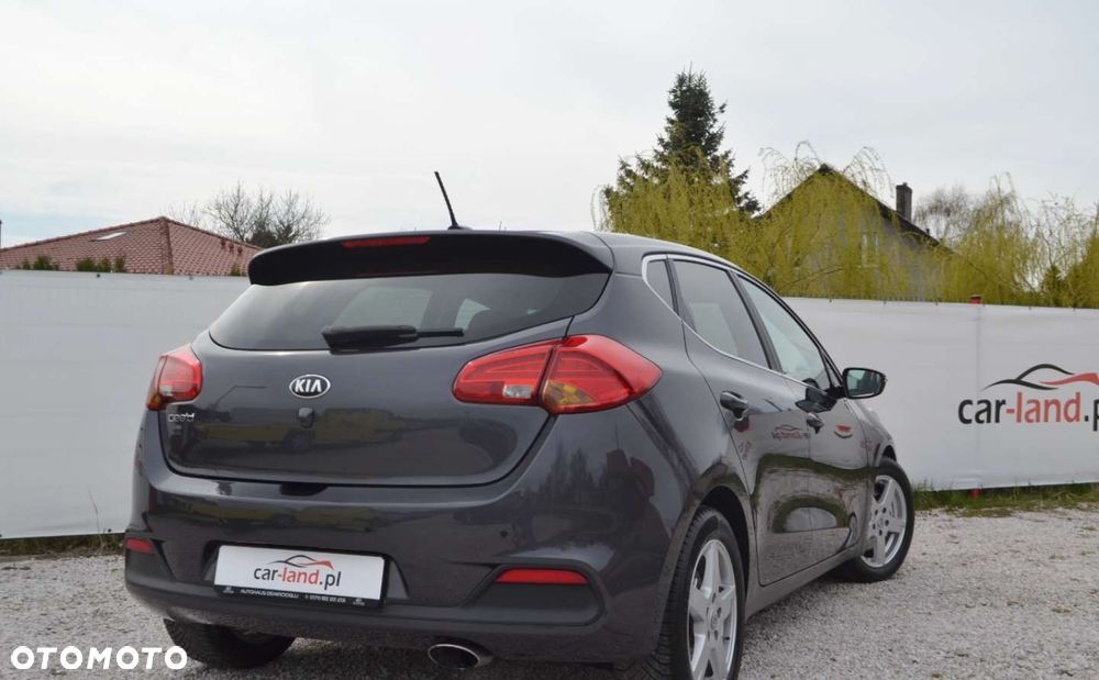 Kia Ceed 1.6 GDI DCT Platinum Edition - 18