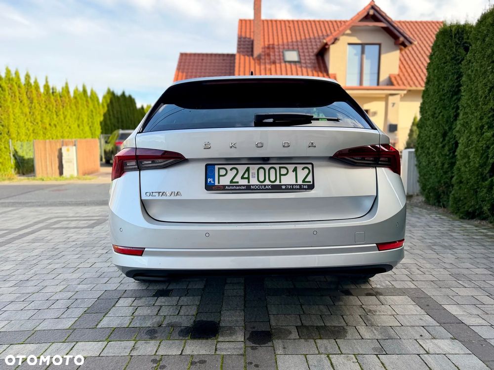 Skoda Octavia 2.0 TDI DSG First Edition - 5