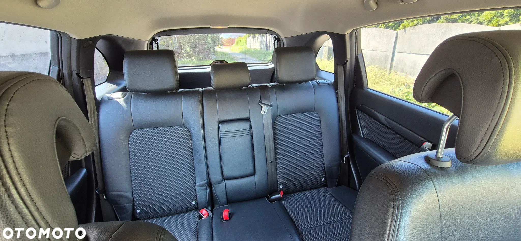 Chevrolet Captiva 2.4 4WD 7 Sitzer LT - 19
