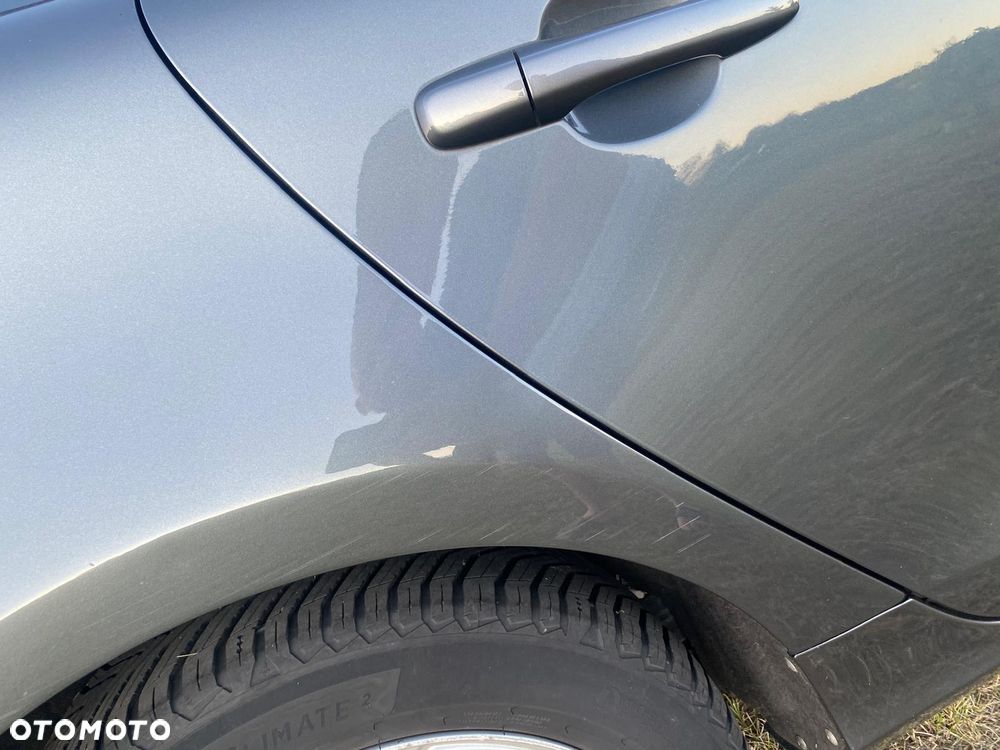 Volvo V40 D2 Base - 10