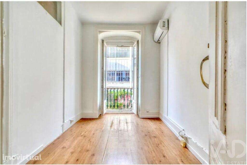 Duplex T5 em Santo António - Grande imagem: 3/17