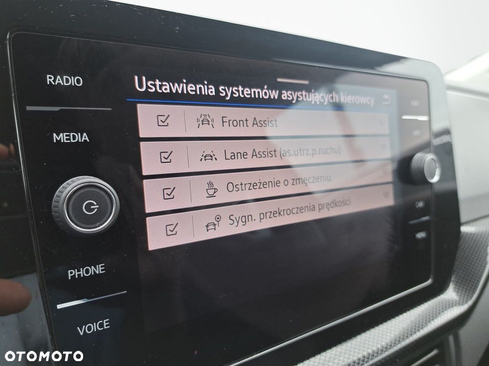 Volkswagen T-Cross - 15