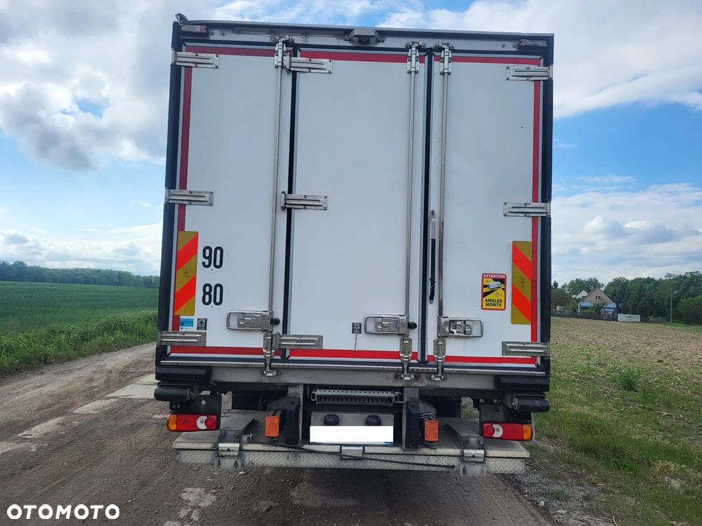 Iveco EUROCARGO 160E21 E6 2016r Izoterma Chłodnia Mroźnia agregat 230V Winda przegrody 3 parowniki - 19