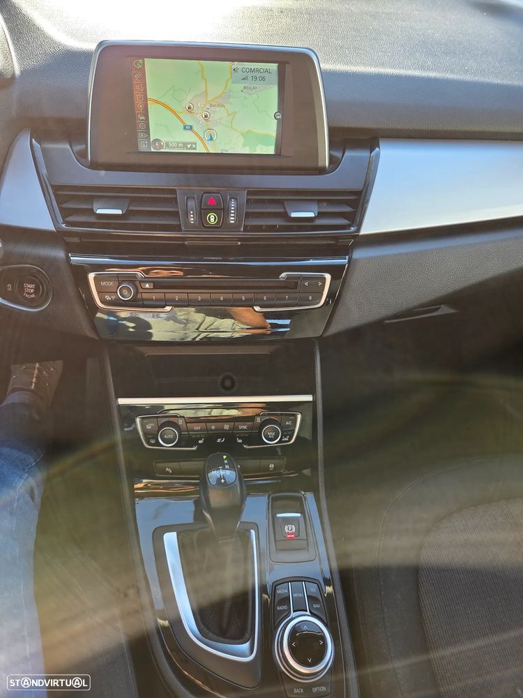 BMW 218 Gran Tourer d 7L Line Luxury Auto - 14