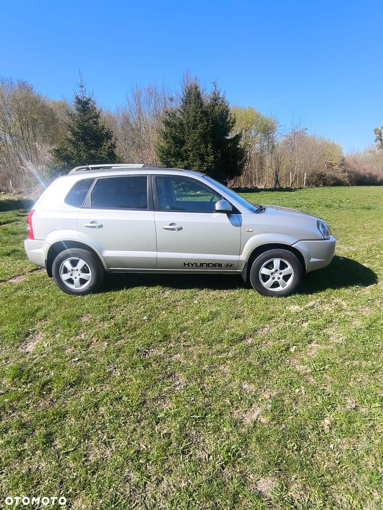 Hyundai Tucson 2.0 2WD GLS - 7