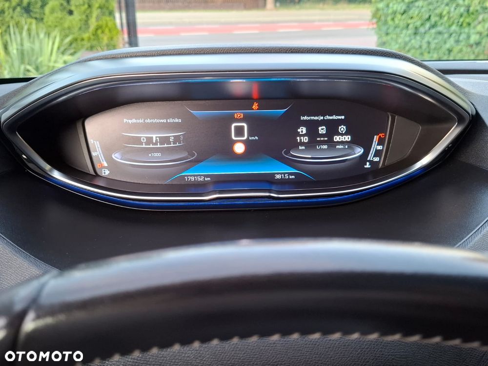 Peugeot 3008 1.5 BlueHDi Active S&S - 20