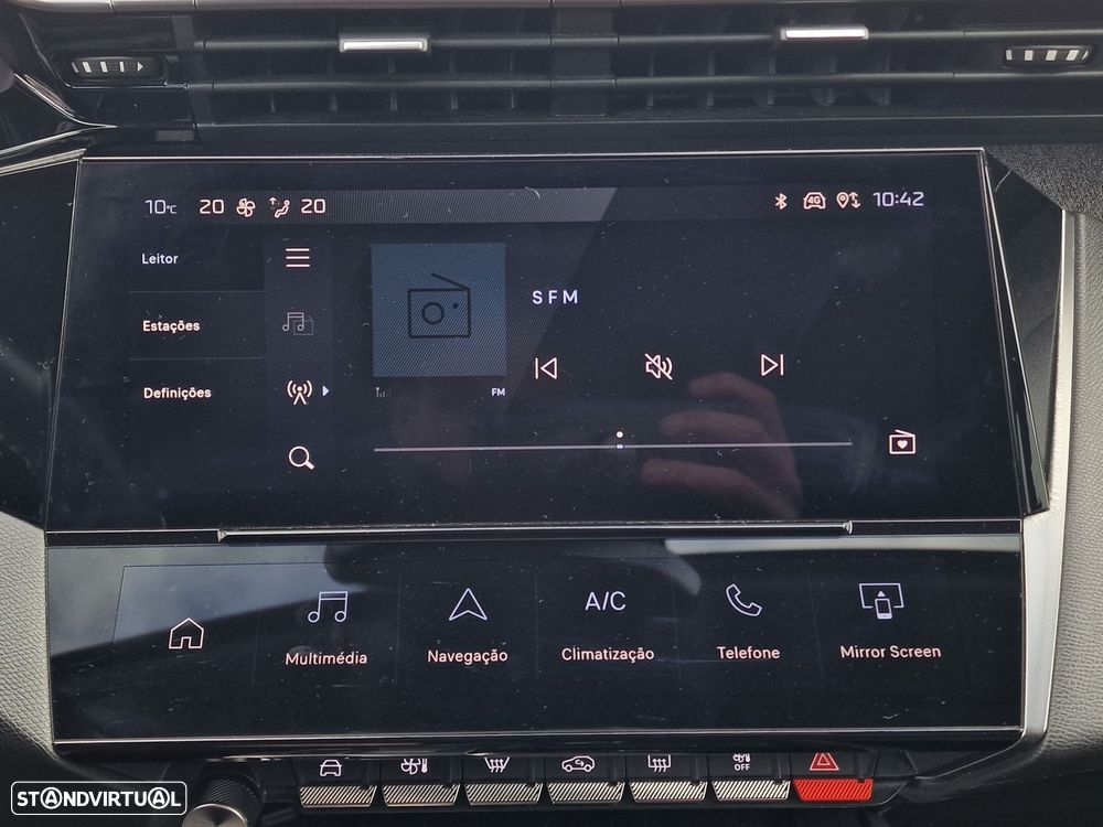 Peugeot 308 1.2 PureTech Allure Pack EAT8 - 28