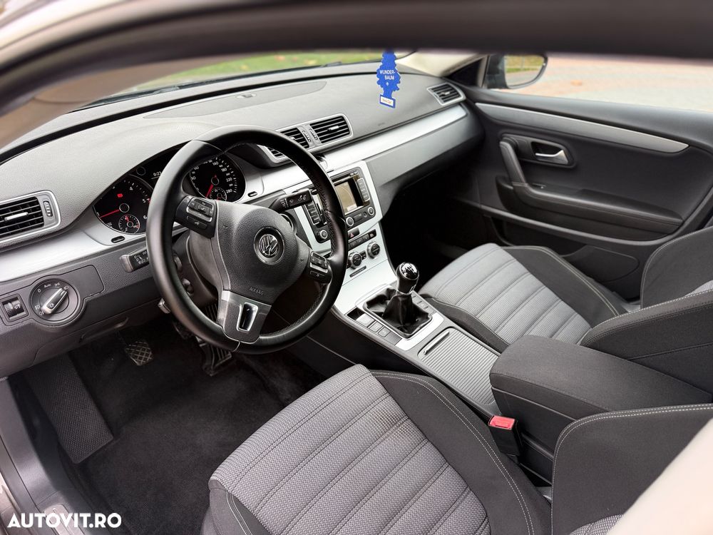 Volkswagen Passat CC 2.0 TDI BMT - 11