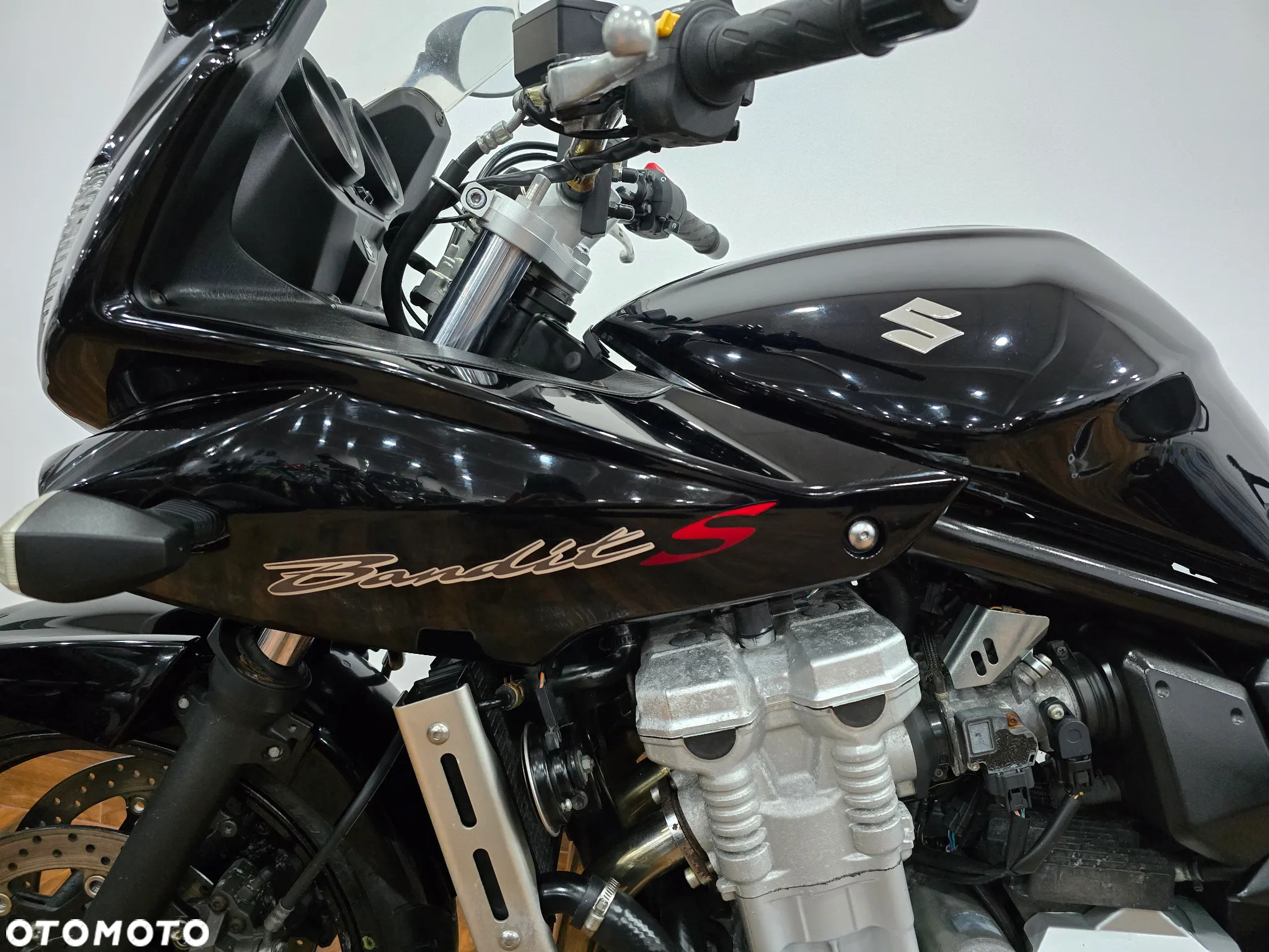 Suzuki Bandit - 9