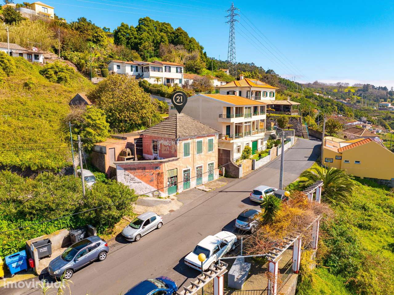 Moradia T3 Centenária em São Gonçalo com Vista sobre o Funchal - Grande imagem: 3/22