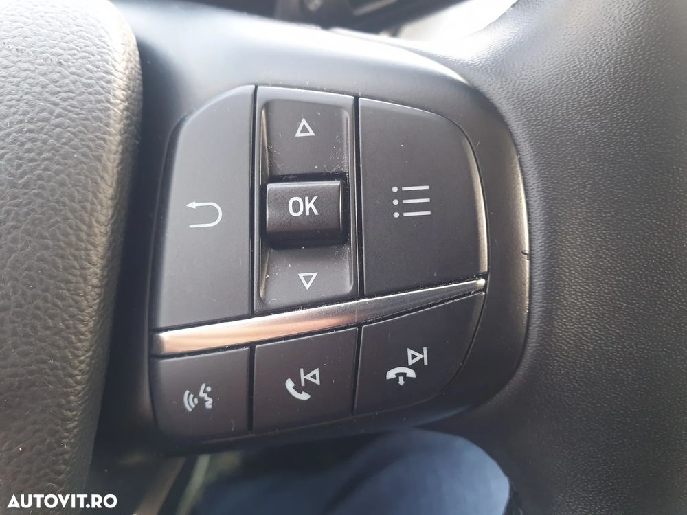 Ford Focus 1.0 EcoBoost Titanium - 32