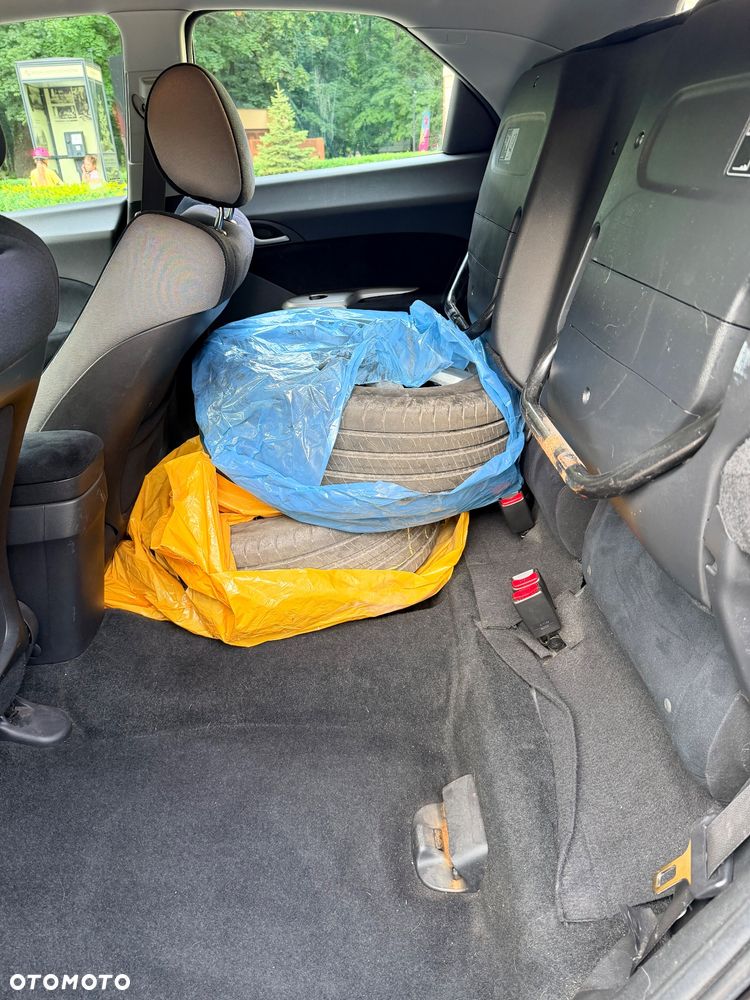 Honda Civic 1.8 Comfort - 34