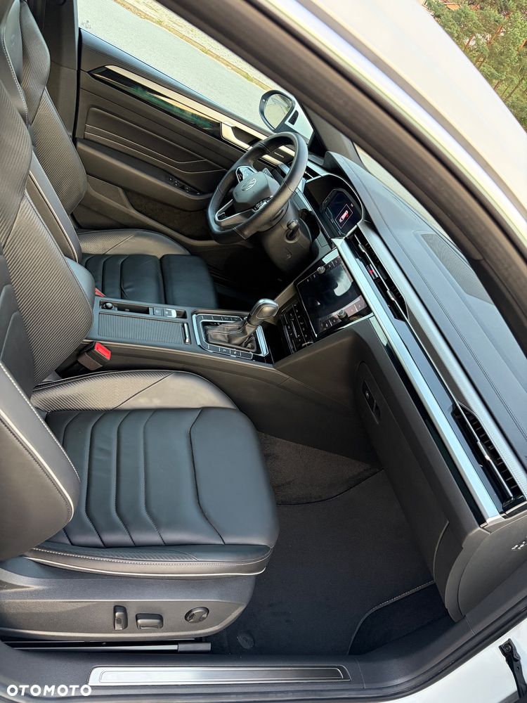 Volkswagen Arteon 2.0 TDI SCR R-Line DSG - 23