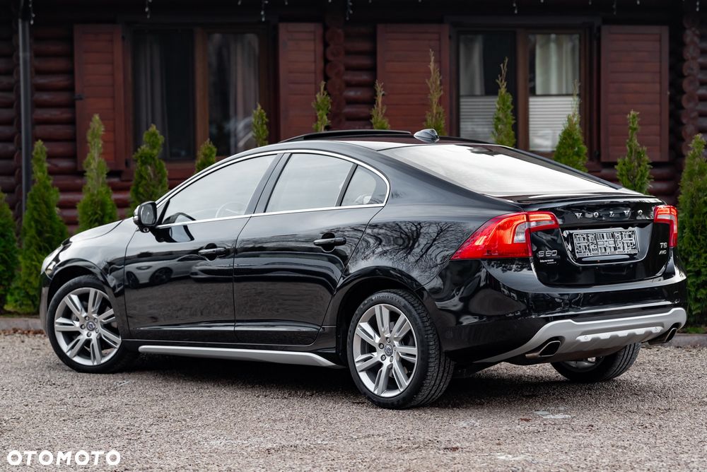 Volvo S60 T6 AWD Geartronic Summum - 9