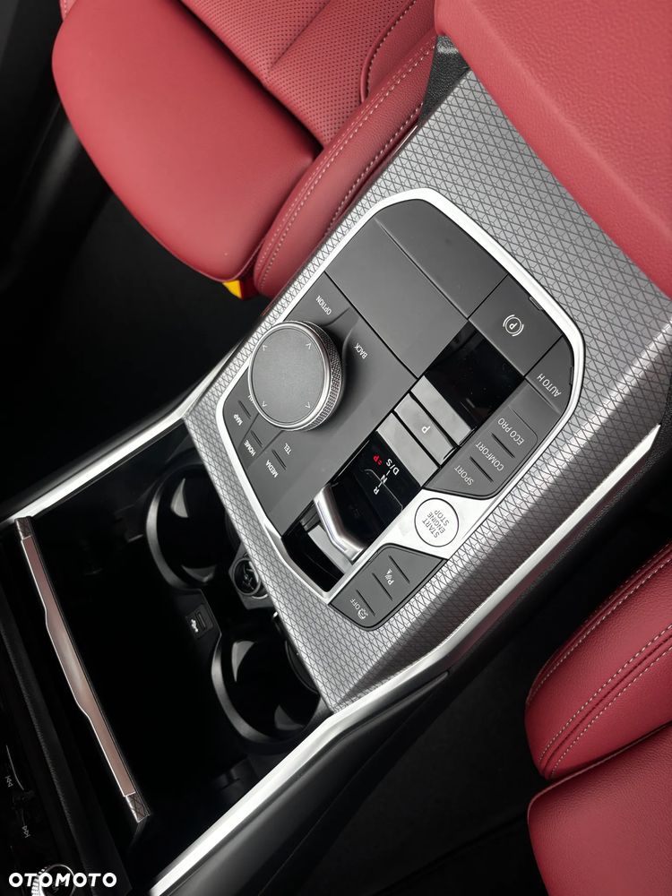BMW Seria 3 320d mHEV M Sport - 9