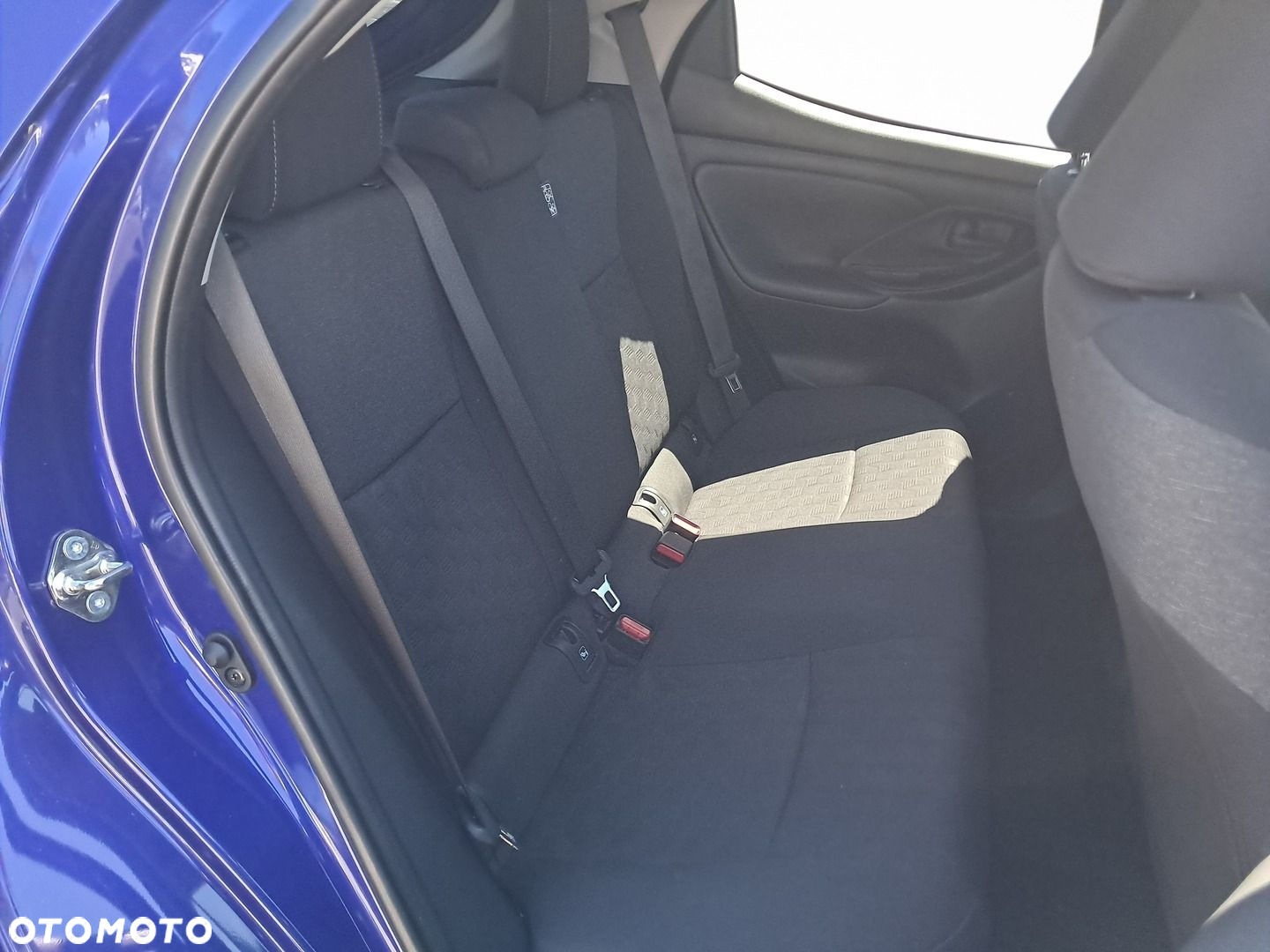 Toyota Yaris - 15